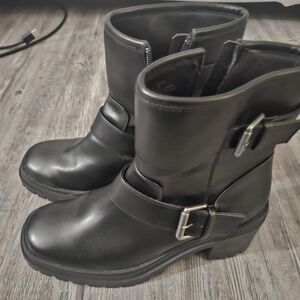Black Leather Style Boots